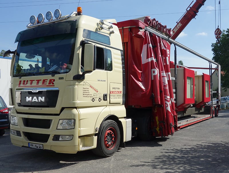 Lutter Spedition NRW - Betriebsumzüge - Maschinentransport - Logistik - Verladung von Maschinen auf LKW
