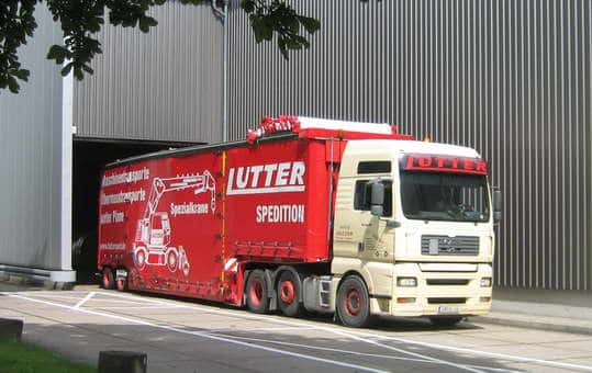 Lutter Spedition NRW - Betriebsumzüge - Maschinentransport - Logistik - sicherer Transport von Maschinen